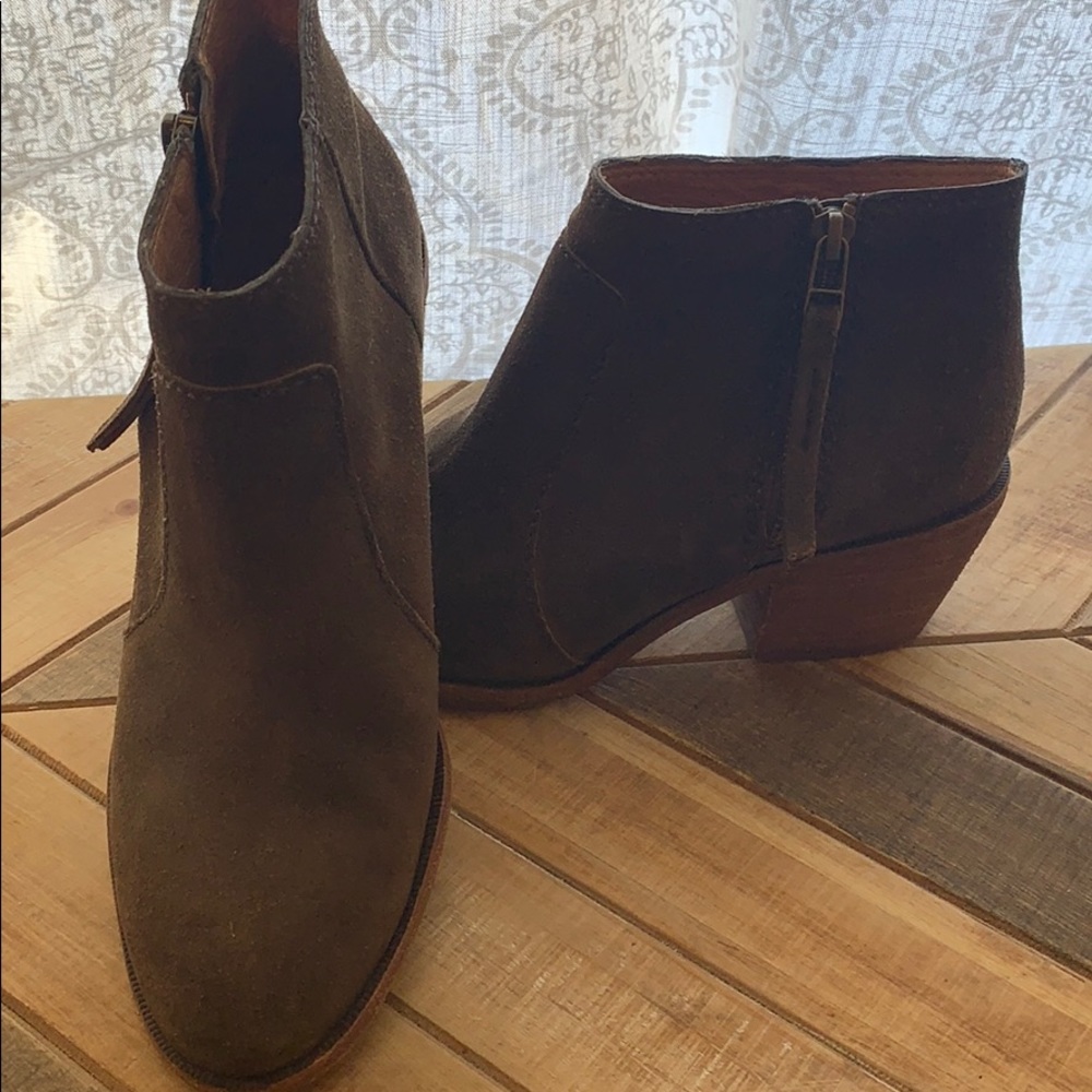 Madewell suede bootie boots 7.5